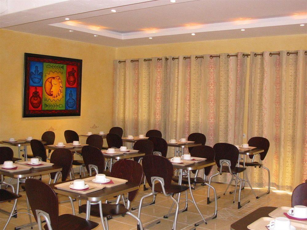 Cit'Hotel Hotel Prime - A709 แซ็ง-ฌ็อง-เดอ-เวดาส ภายนอก รูปภาพ